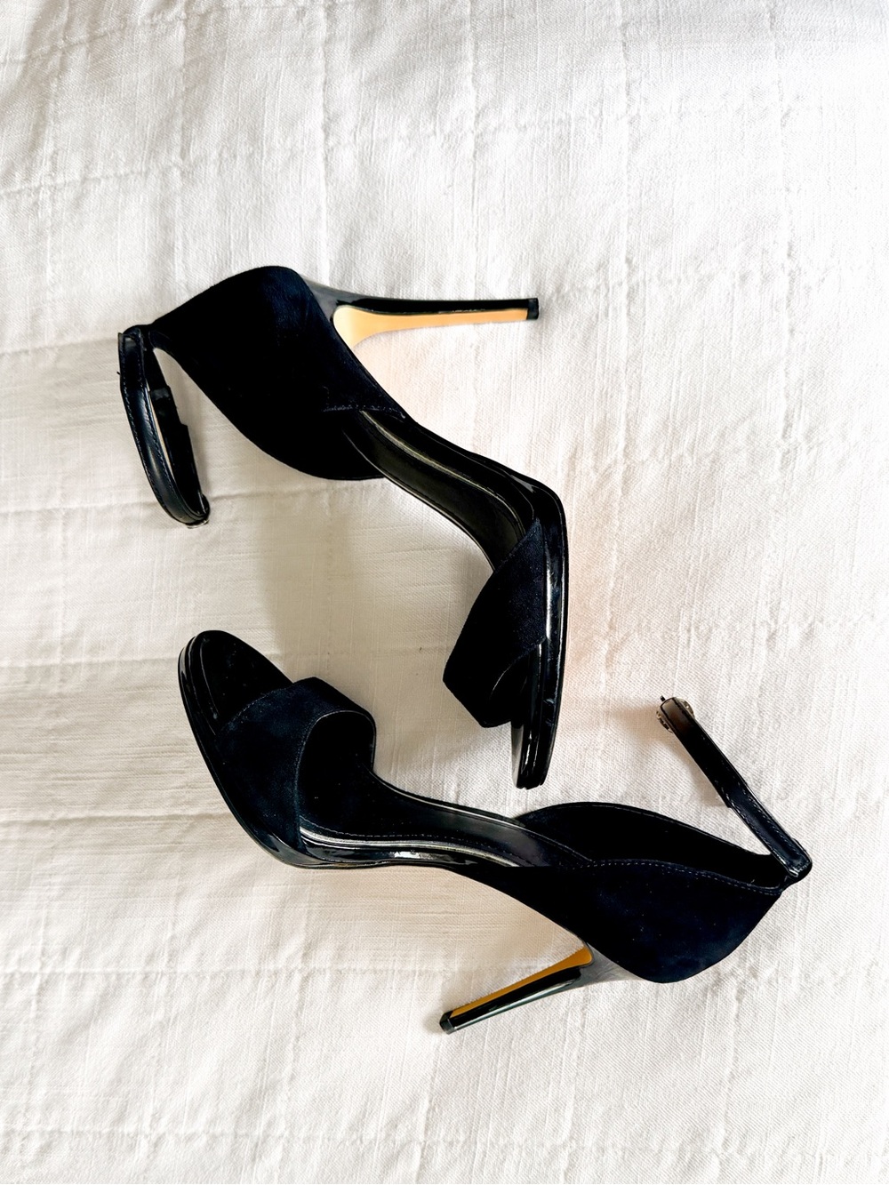 White House Black Market Black Suede Platform Heels – Size 8M